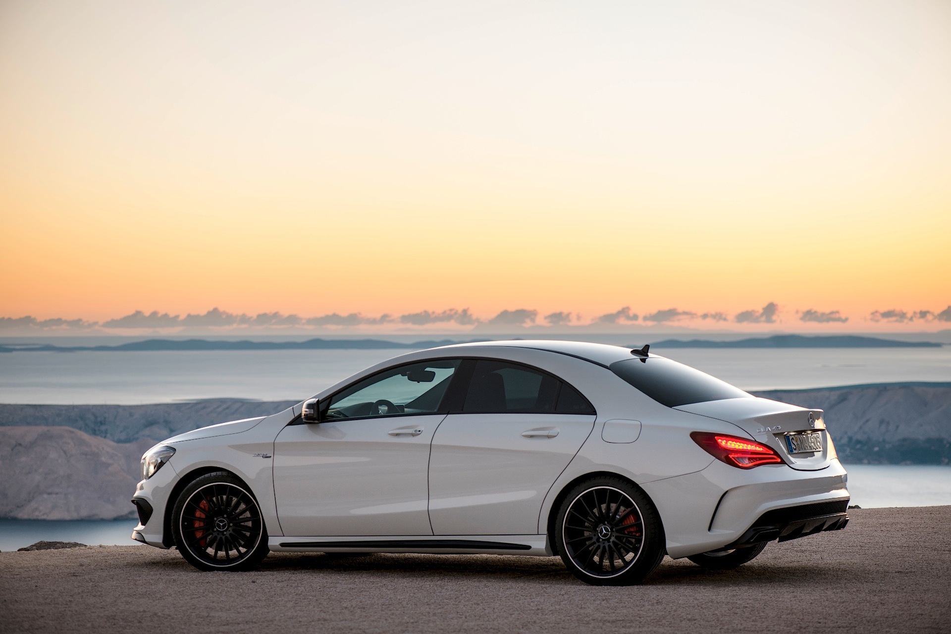 Mercedes Benz Cla Klasse photo 35