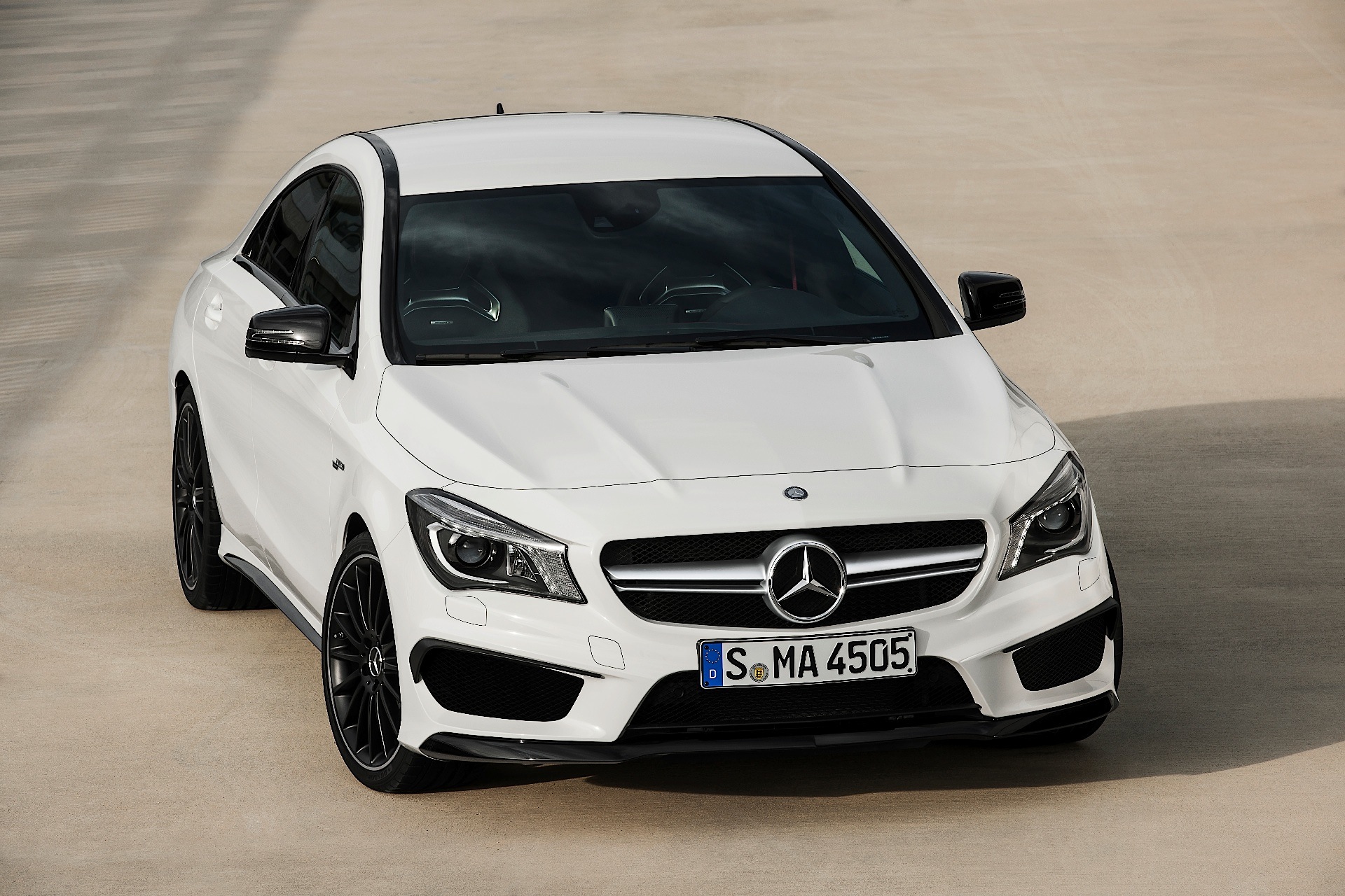 Mercedes Benz Cla Klasse photo 37