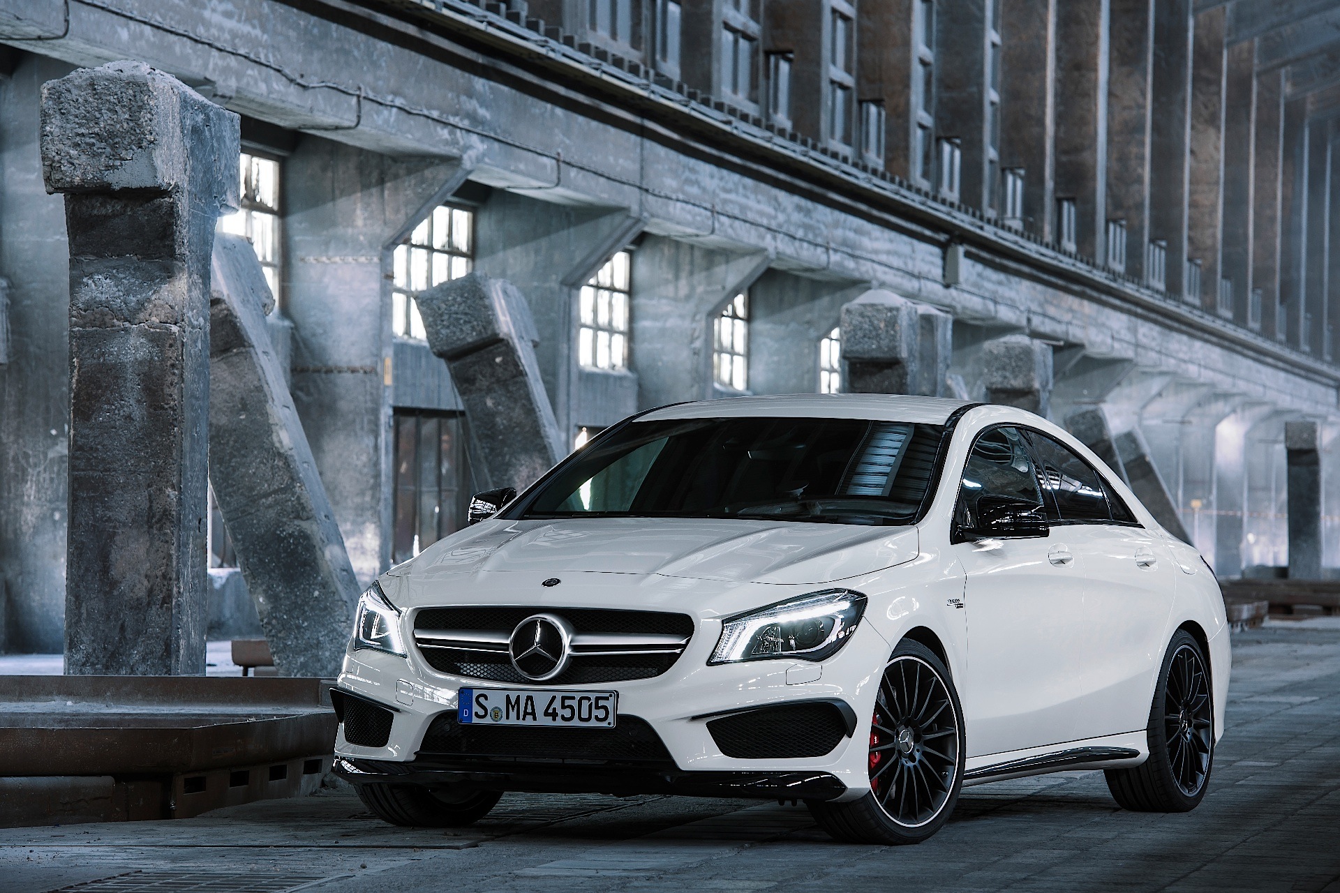 Mercedes Benz Cla Klasse photo 38