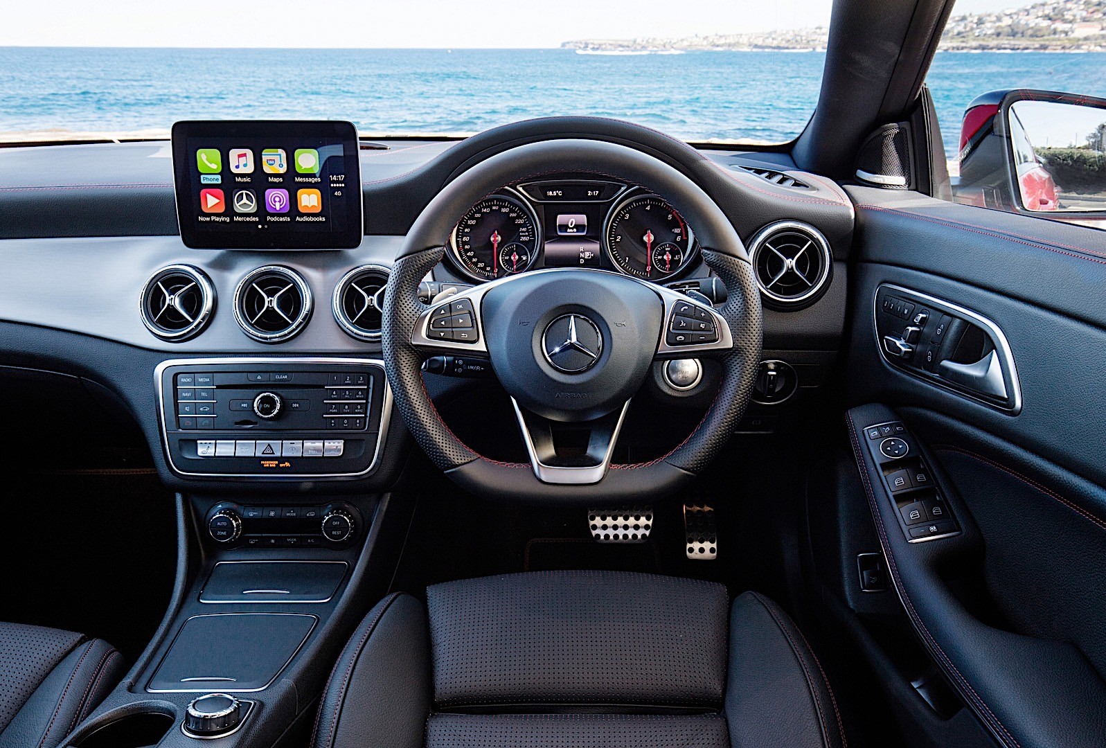 Mercedes Benz Cla Klasse photo 14