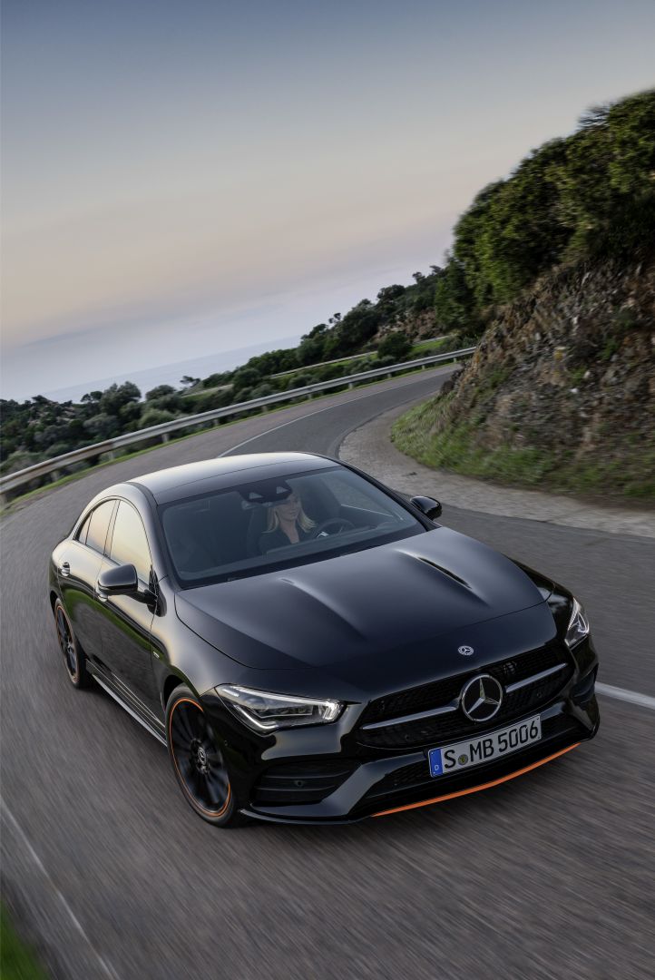 Mercedes Benz Cla Klasse photo 36