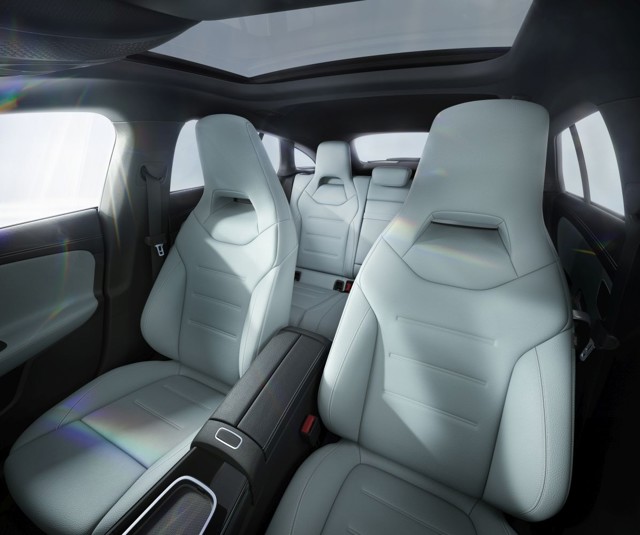 Mercedes Benz Cla Shooting Brake photo 5