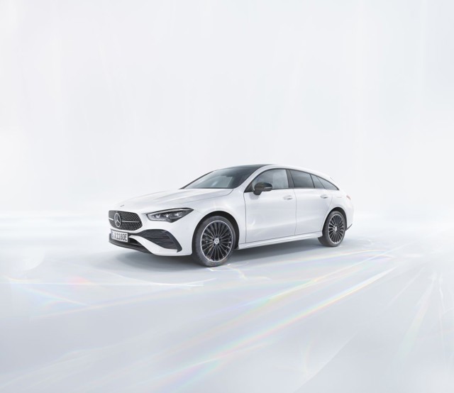 MERCEDES BENZ CLA Shooting Brake