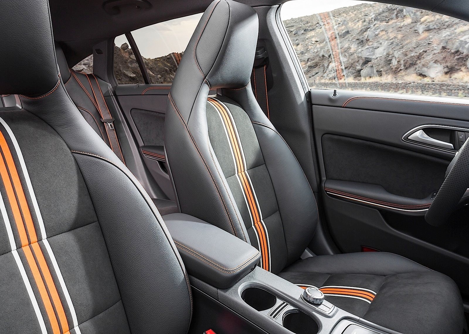 Mercedes Benz Cla Shooting Brake photo 32