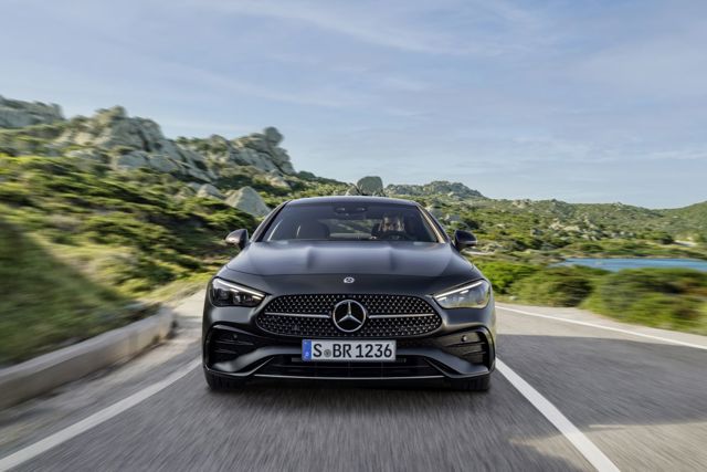 Mercedes Benz Cle Coupe photo 10