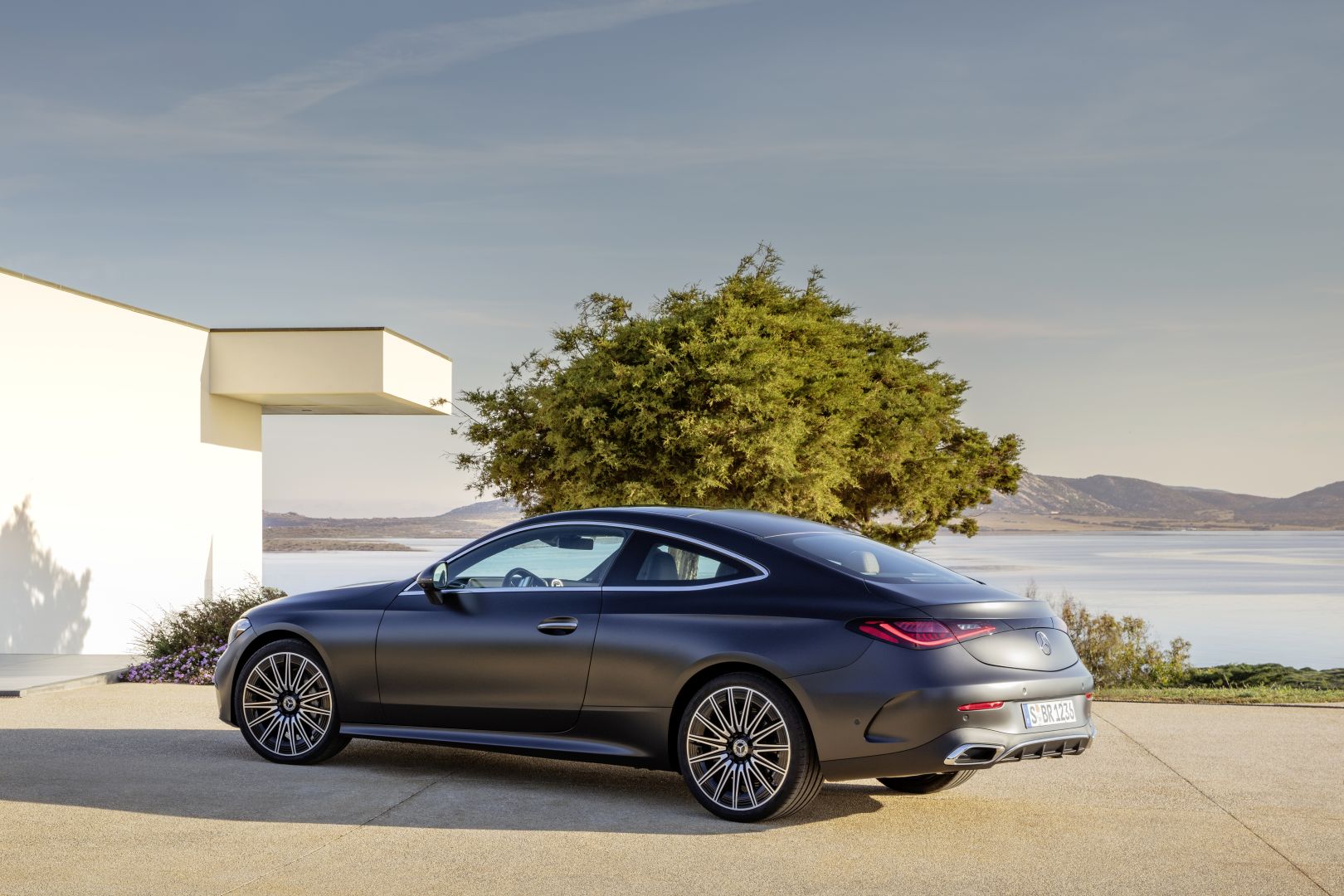 Mercedes Benz Cle Coupe photo 23