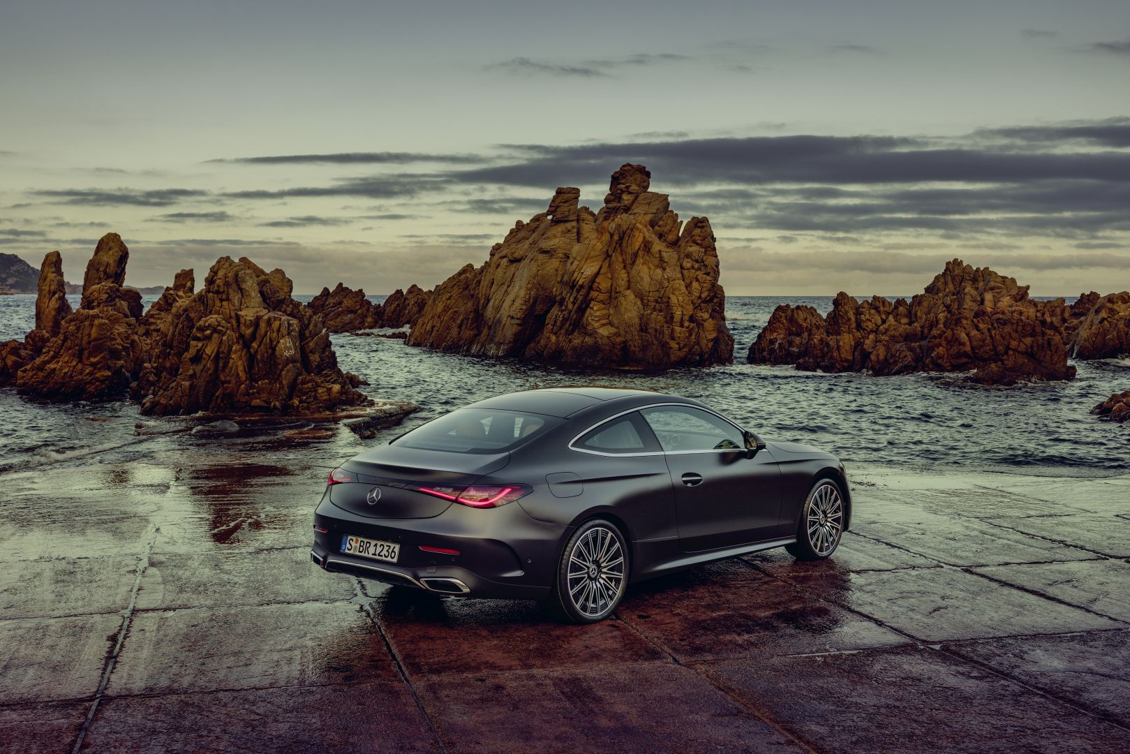 Mercedes Benz Cle Coupe photo 29