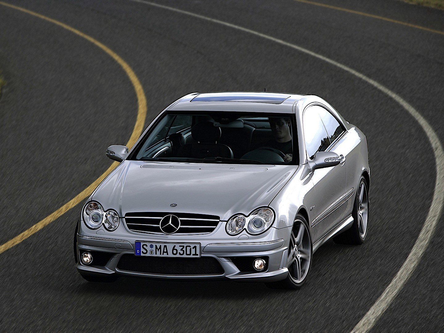 Mercedes Benz Clk Amg photo 10