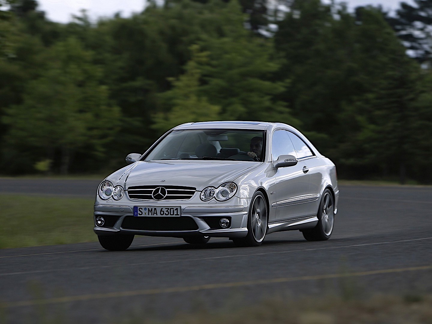 Mercedes Benz Clk Amg photo 19