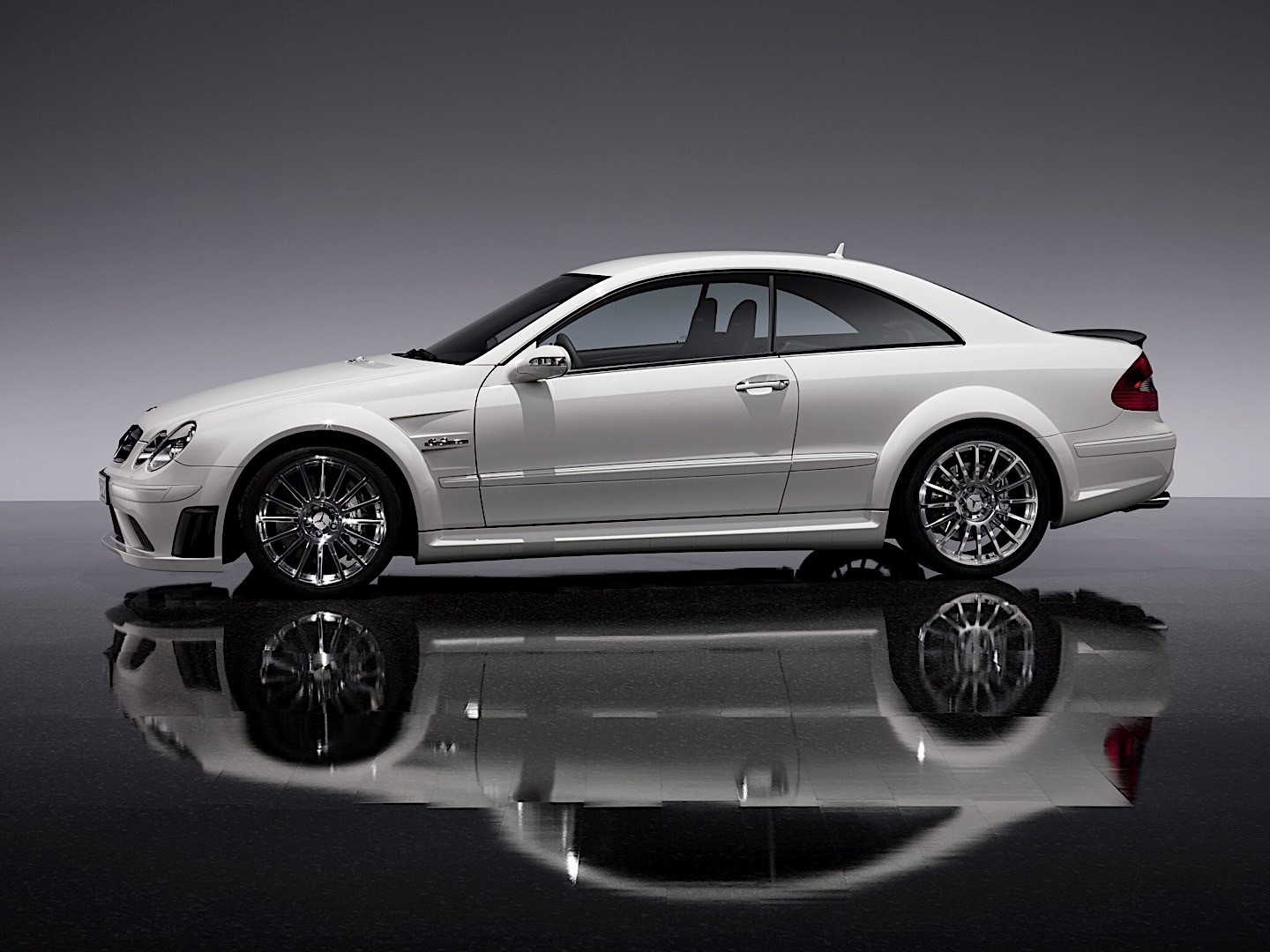 Mercedes Benz Clk Amg photo 40