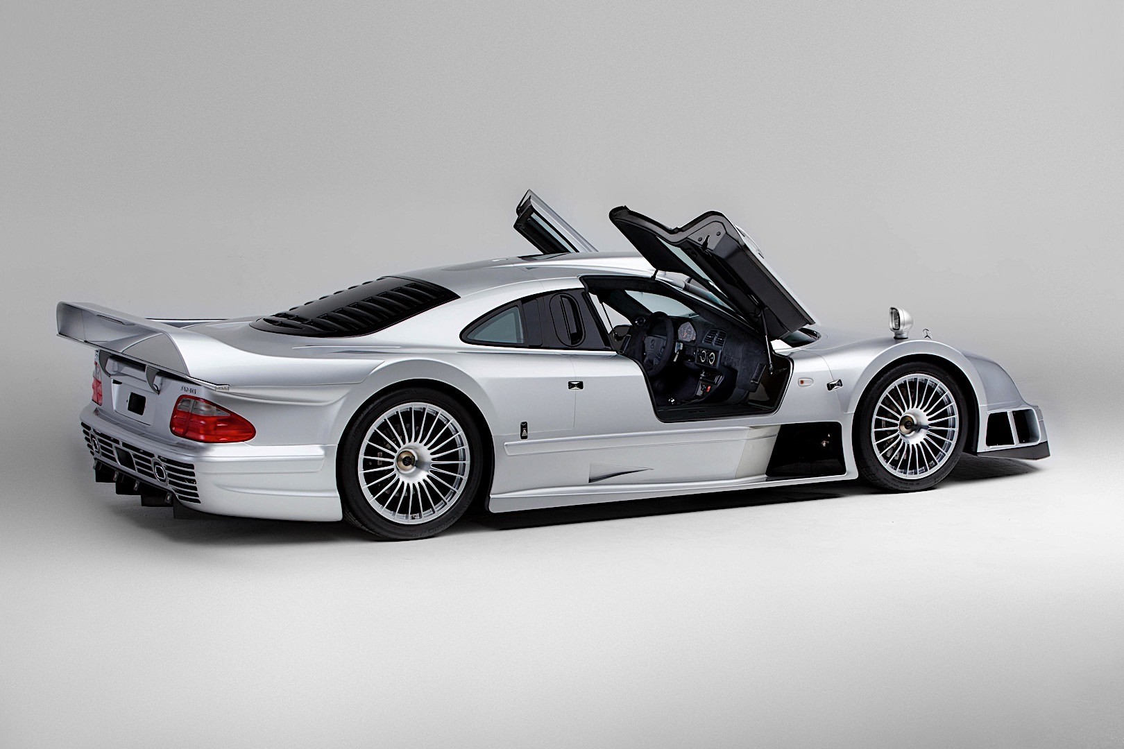 Mercedes Benz Clk Gtr photo 8