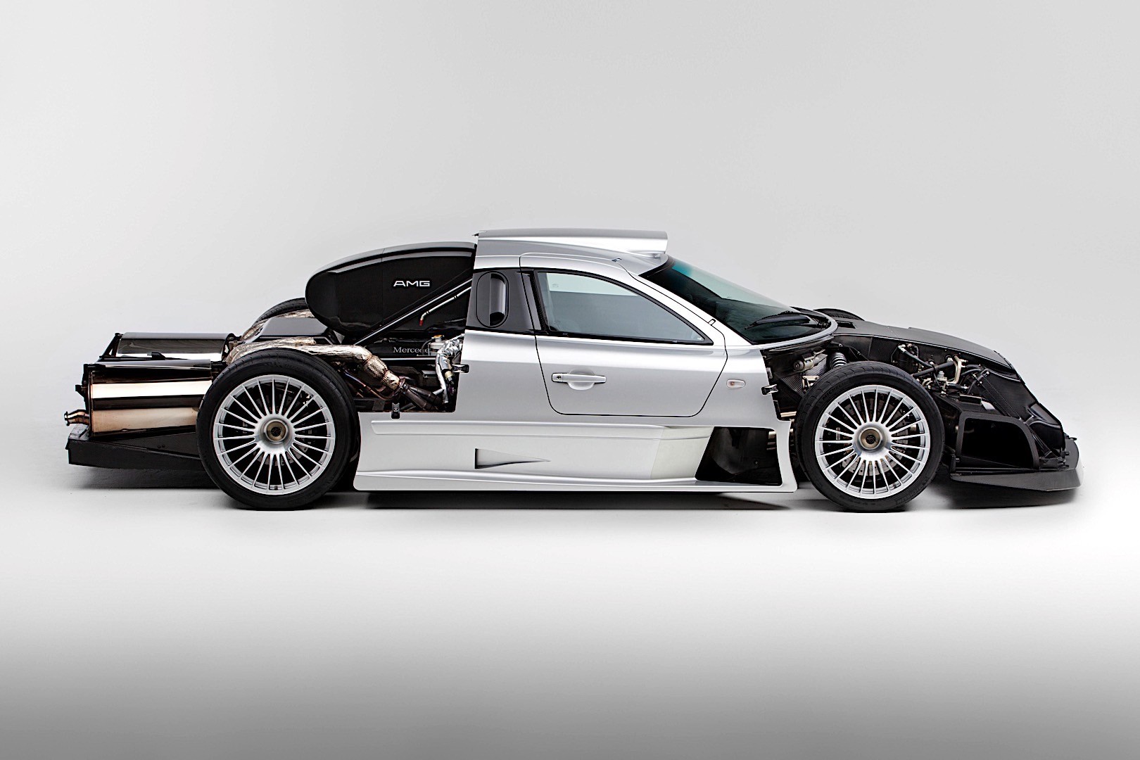 Mercedes Benz Clk Gtr photo 22