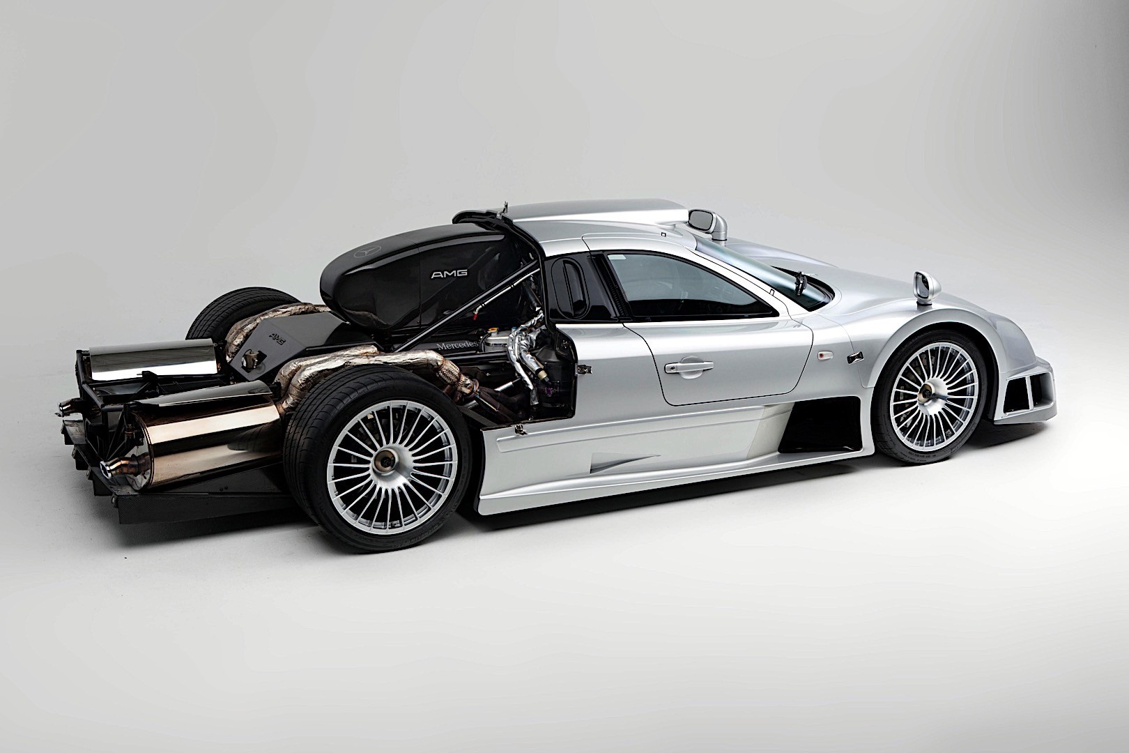 Mercedes Benz Clk Gtr photo 23