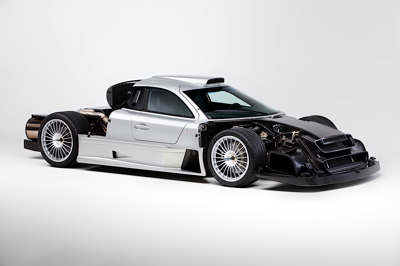 Mercedes Benz Clk Gtr photo 24