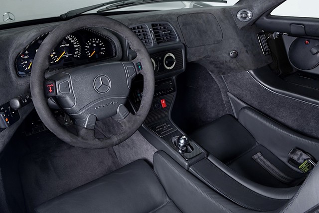 Mercedes Benz Clk Gtr photo 32