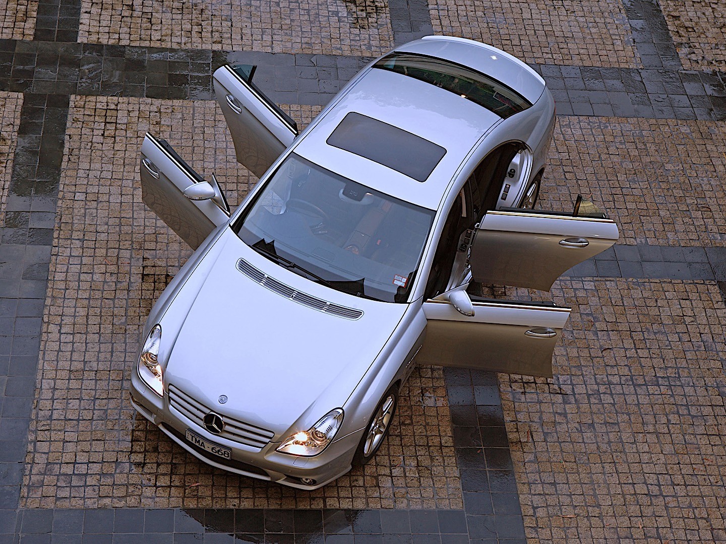 Mercedes Benz Cls Amg photo 25