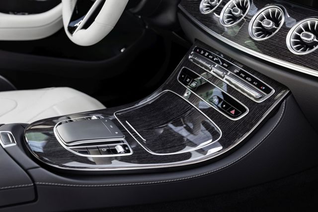Mercedes Benz Cls-Klasse photo 33