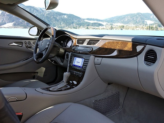 Mercedes Benz Cls-Klasse photo 32