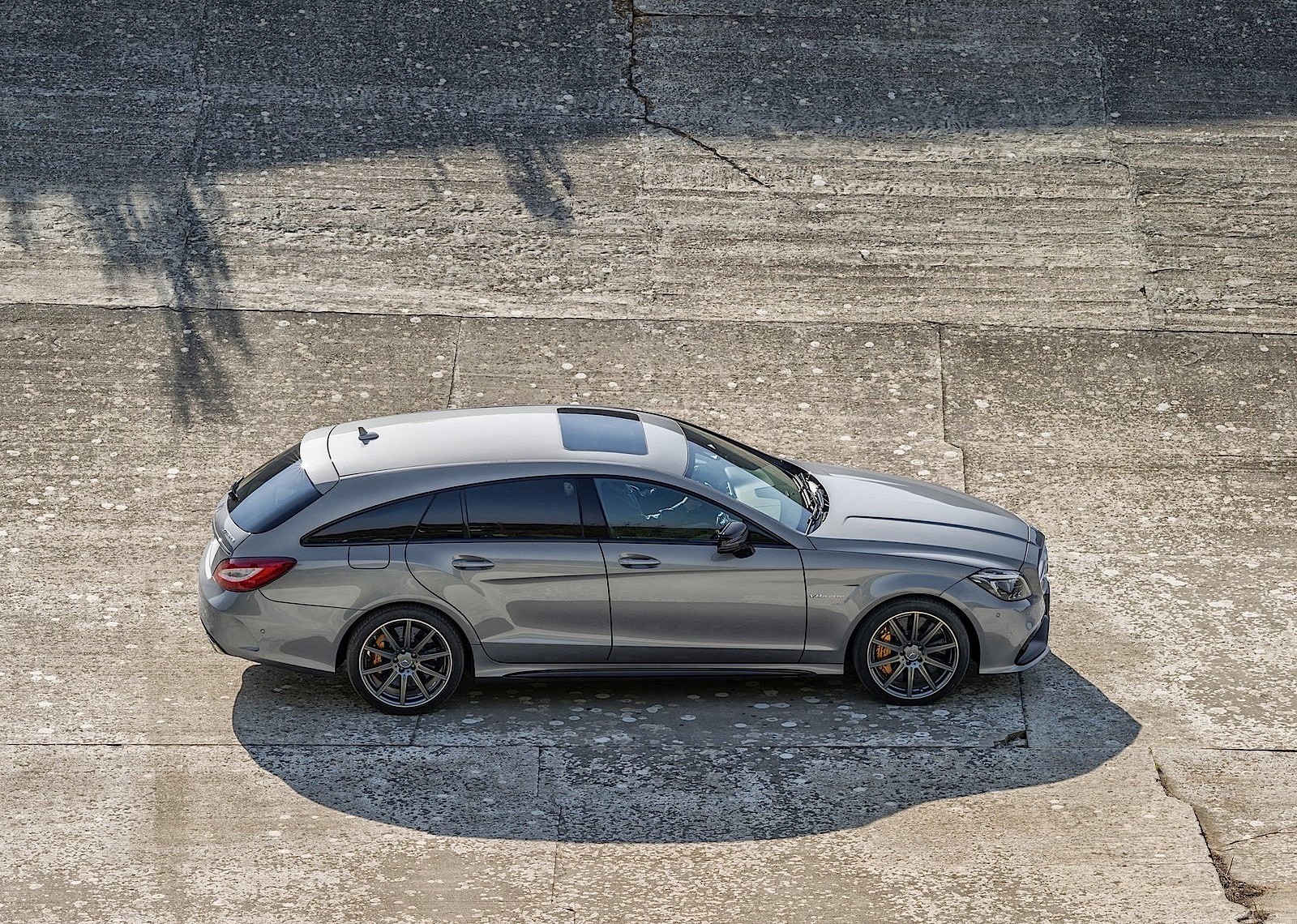 Mercedes Benz Cls Shooting Brake Amg photo 4