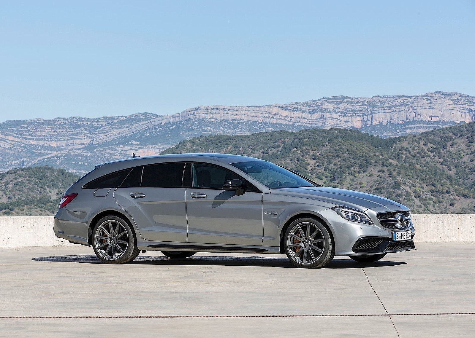 Mercedes Benz Cls Shooting Brake Amg photo 23