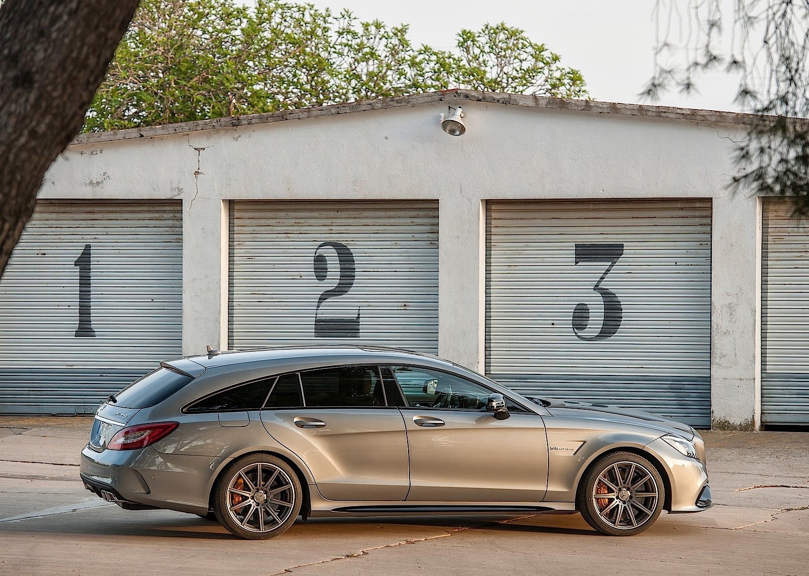 Mercedes Benz Cls Shooting Brake Amg photo 28