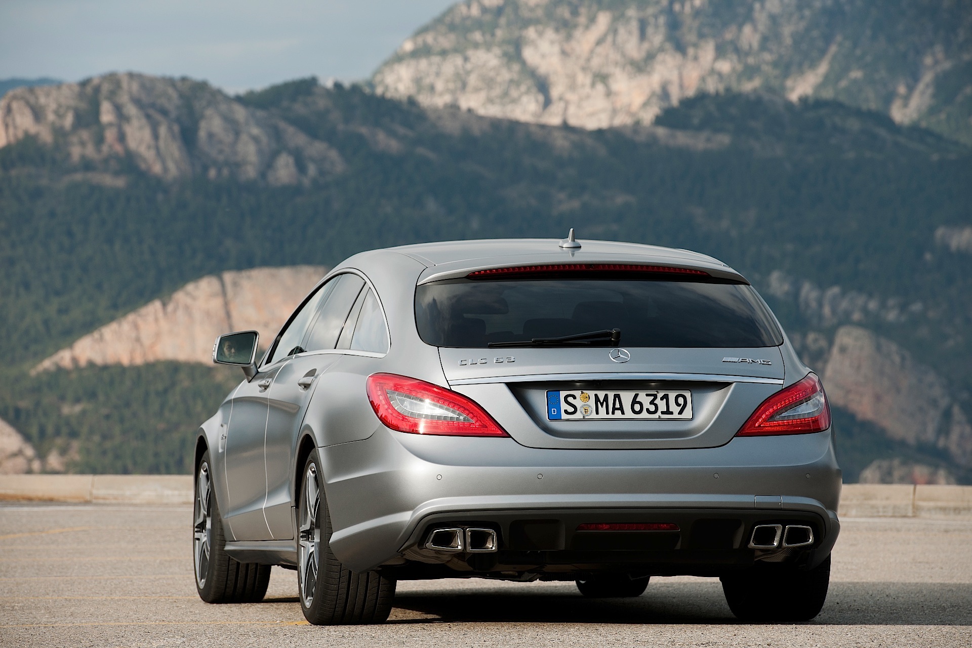 Mercedes Benz Cls Shooting Brake photo 13