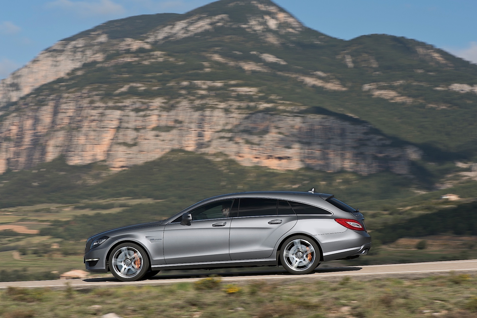Mercedes Benz Cls Shooting Brake photo 2