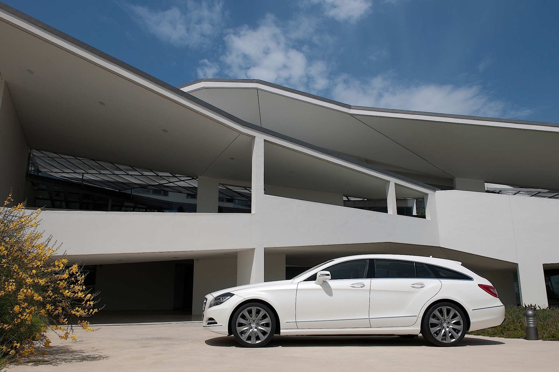 Mercedes Benz Cls Shooting Brake photo 36