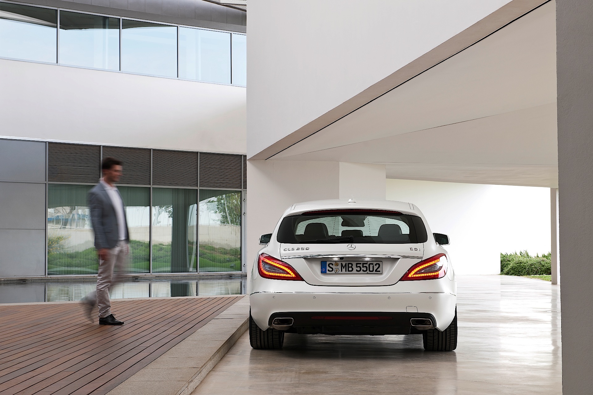 Mercedes Benz Cls Shooting Brake photo 37