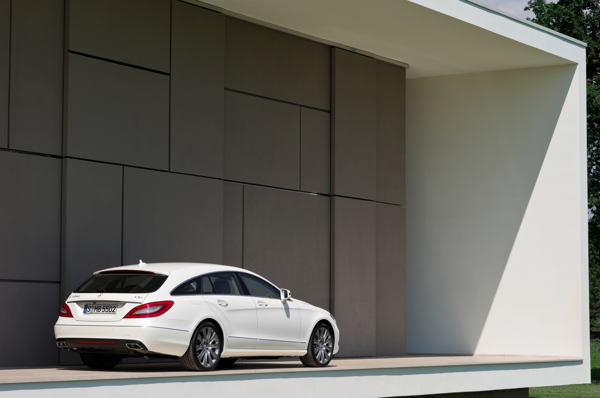 Mercedes Benz Cls Shooting Brake photo 9