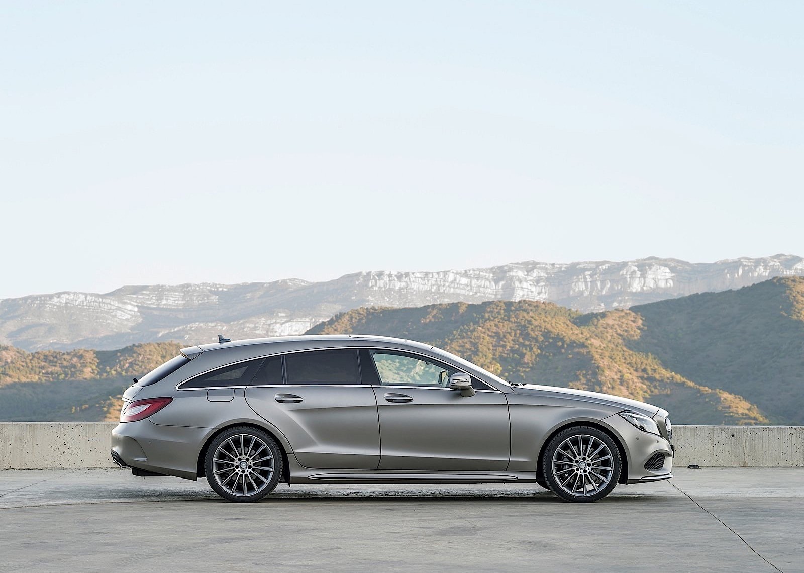 Mercedes Benz Cls Shooting Brake photo 5