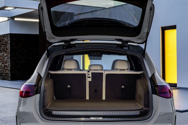 Mercedes Benz E-Class T-Modell All-Terrain photo 26