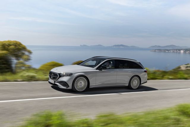 Mercedes Benz E-Class T-Modell All-Terrain photo 5