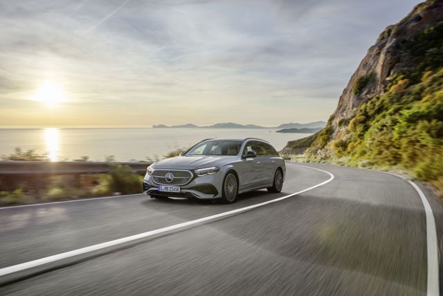 Mercedes Benz E-Class T-Modell All-Terrain photo 10