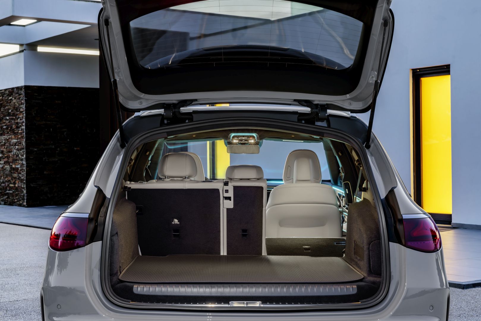 Mercedes Benz E-Class T-Modell All-Terrain photo 27