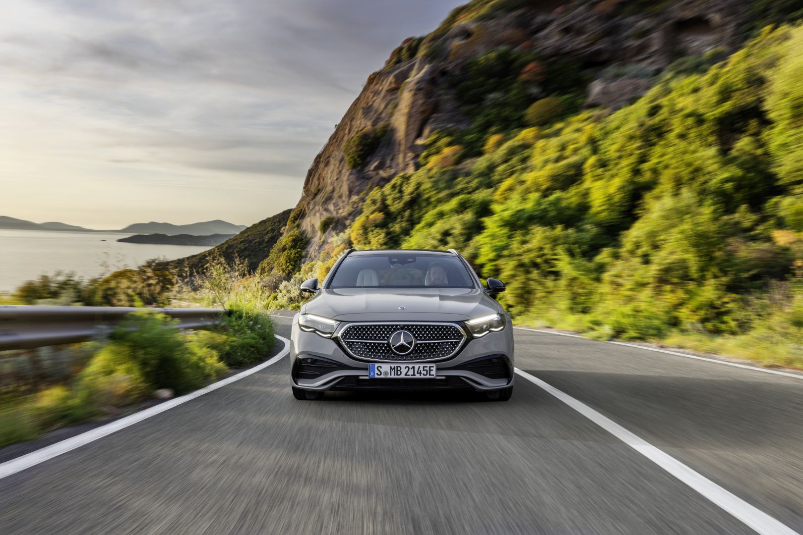 Mercedes Benz E-Class T-Modell All-Terrain photo 14