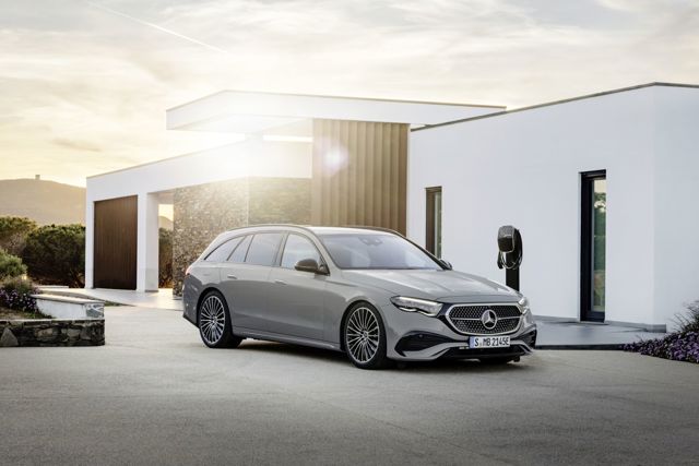 Mercedes Benz E-Class T-Modell All-Terrain photo 21