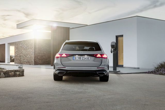 Mercedes Benz E-Class T-Modell All-Terrain photo 22
