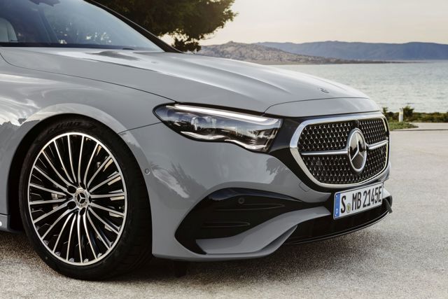 Mercedes Benz E-Class T-Modell All-Terrain photo 25
