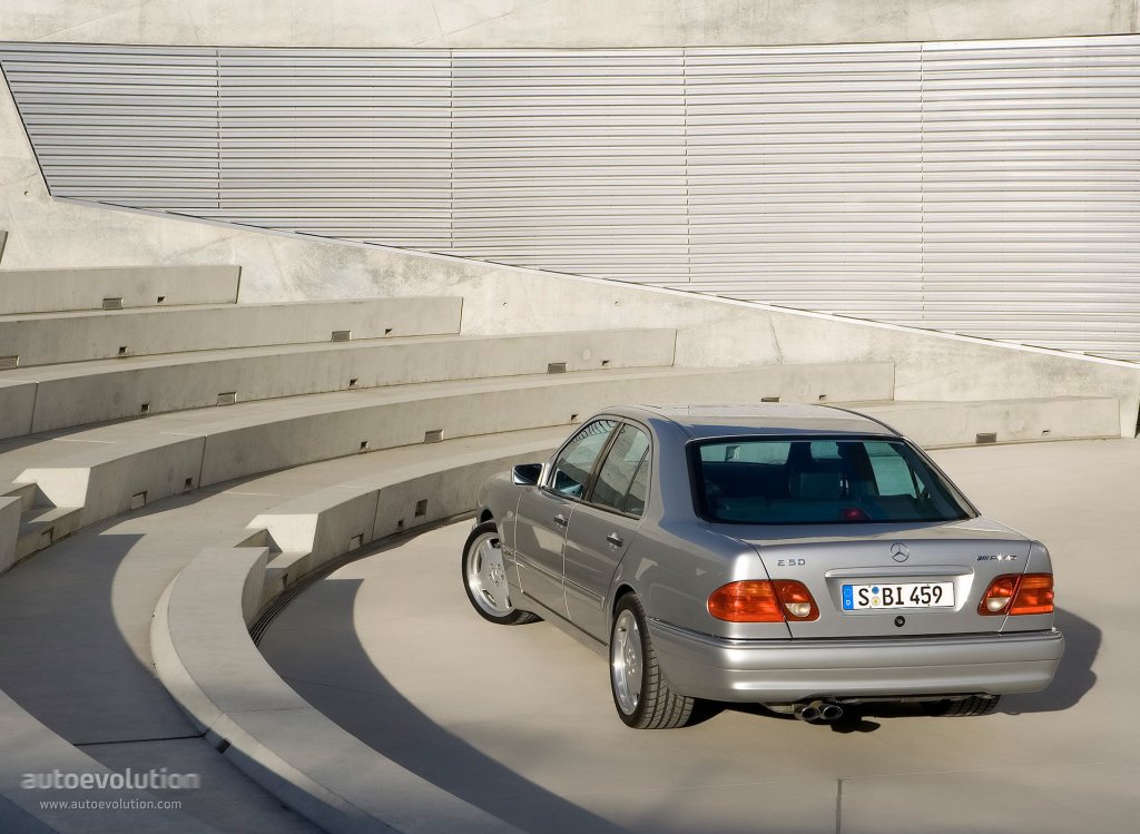 Mercedes Benz E-Klasse Amg photo 5