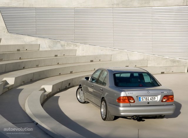 Mercedes Benz E-Klasse Amg photo 5