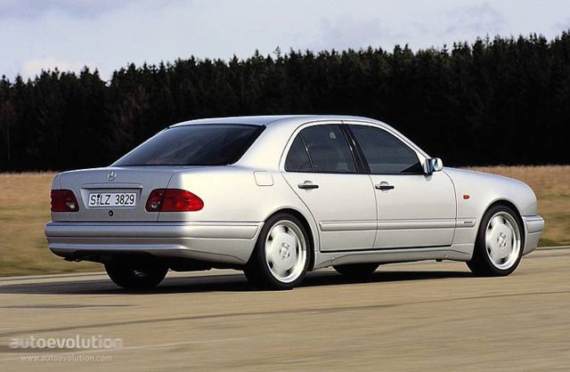 Mercedes Benz E-Klasse Amg photo 8
