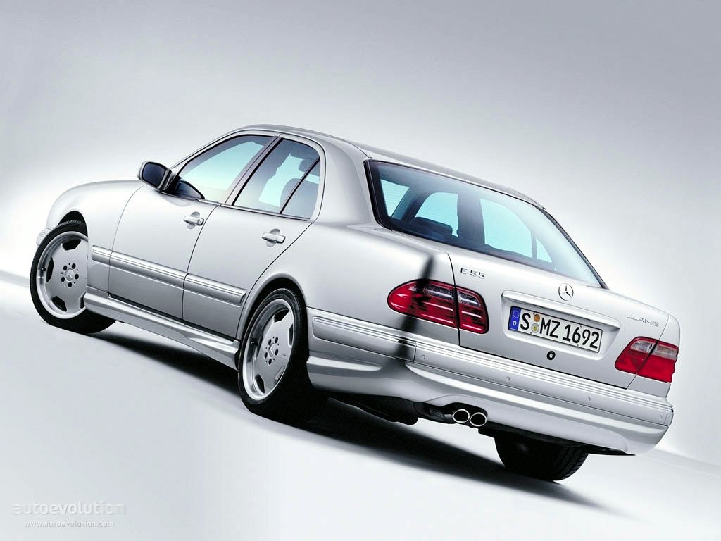Mercedes Benz E-Klasse Amg photo 3