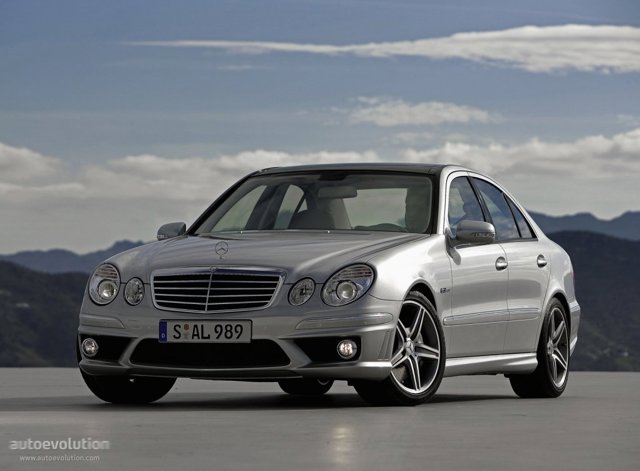 Mercedes Benz E-Klasse Amg photo 1