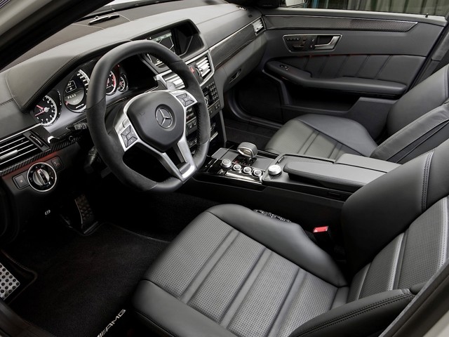 Mercedes Benz E-Klasse Amg photo 92