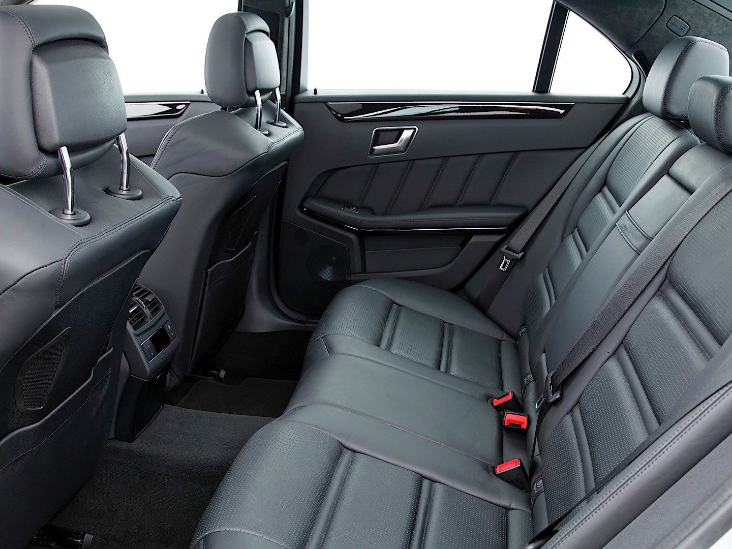 Mercedes Benz E-Klasse Amg photo 96