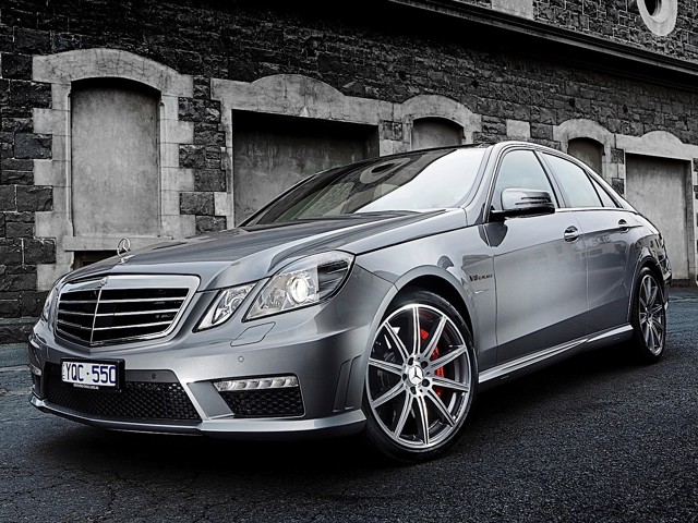 Mercedes Benz E-Klasse Amg photo 14