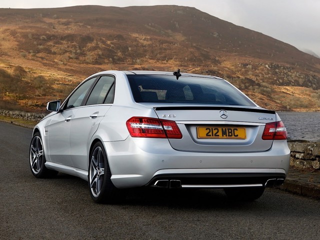 Mercedes Benz E-Klasse Amg photo 18
