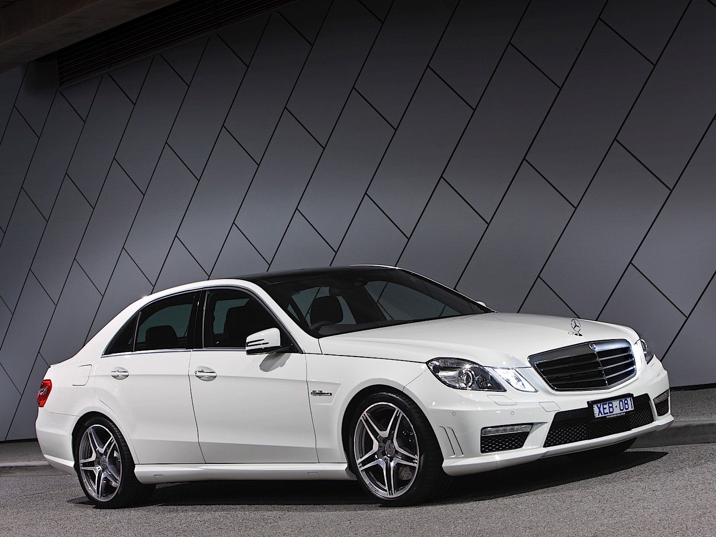 Mercedes Benz E-Klasse Amg photo 22
