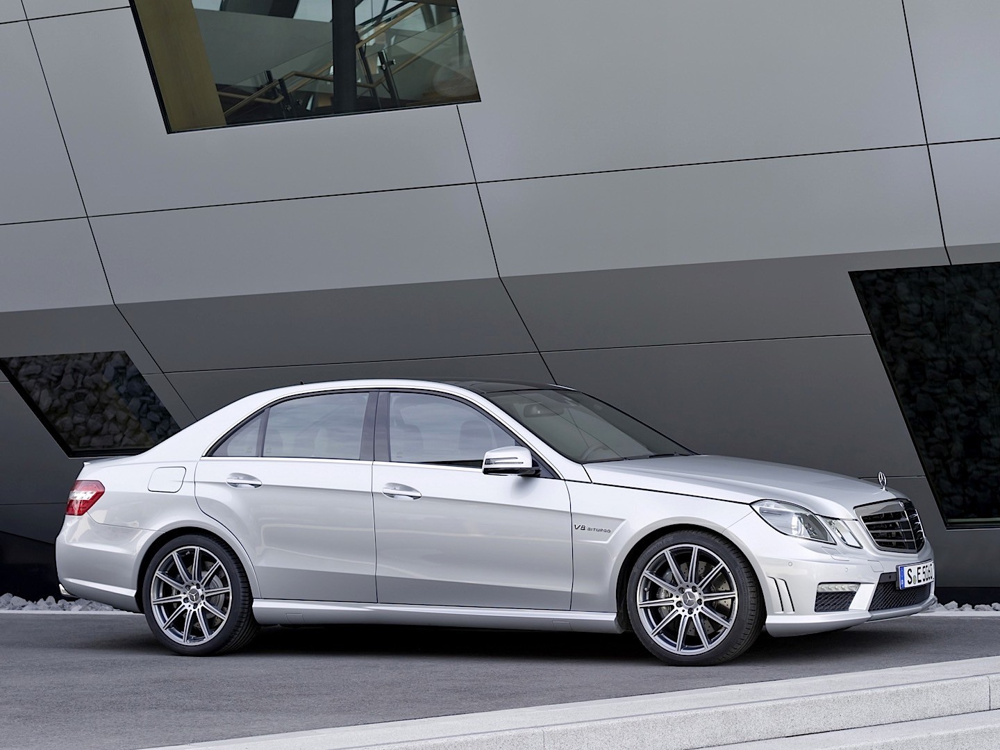 Mercedes Benz E-Klasse Amg photo 27